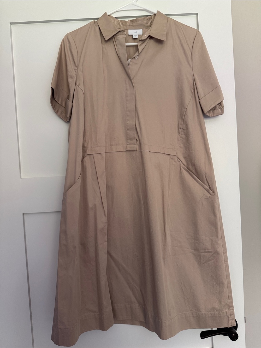 J. Jill Taupe Shirt Midi Dresses Casual with pockets.